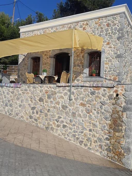 Panos Renos Studio, A Cozy Home By The Beach! Myrties Екстер'єр фото