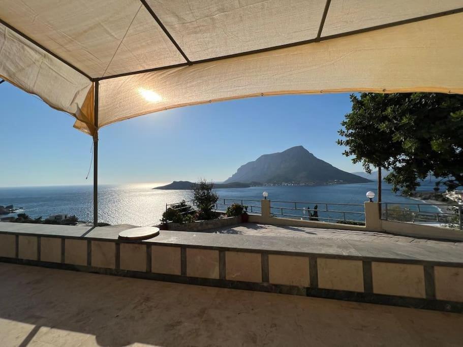 Panos Renos Studio, A Cozy Home By The Beach! Myrties Екстер'єр фото